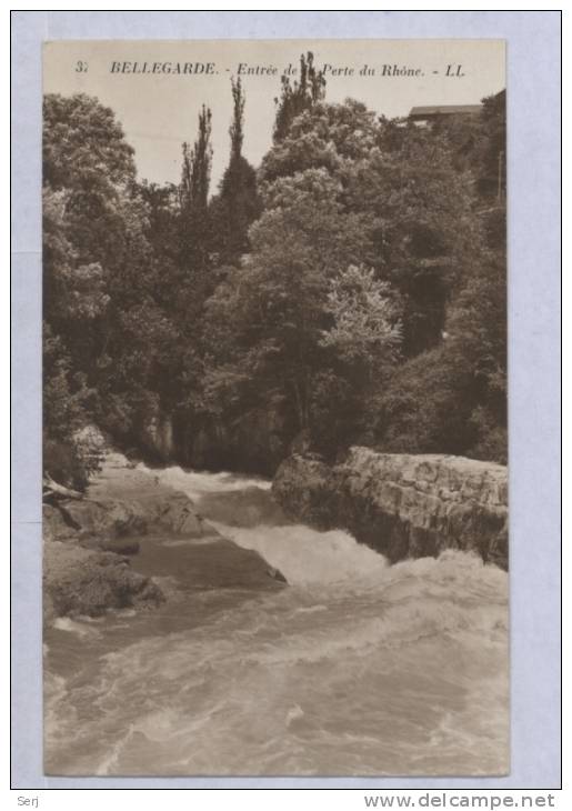 BELLEGARDE - Entrée De La Perte Du Rhône . CPA . FRANCE . - Bellegarde-sur-Valserine