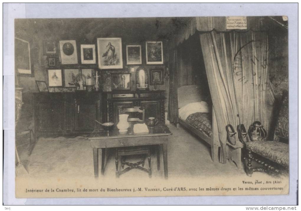 Intérieur De La Chambre , Lit Du Saint J-M. VIANNEY , Curé D&acute;ARS . CPA . FRANCE . - Unclassified