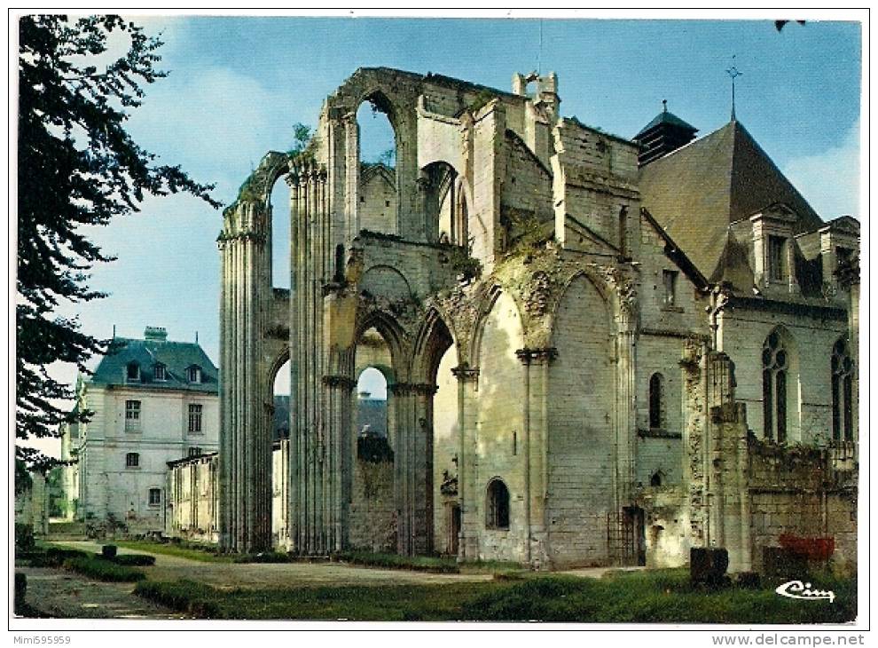 3.00.01.0010 - Abbaye SAINT-WANDRILLE - Ruines De L'Eglise, Vue Prise Est - Non Circulée, Dos Propre - Scan Recto-verso - Saint-Wandrille-Rançon