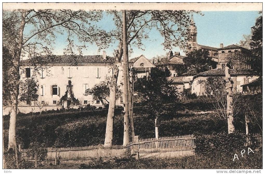 MONTCLAR De QUERCY Le Pensionnat  Coupé Par Scan - Neuve Excellent état - Montclar De Quercy