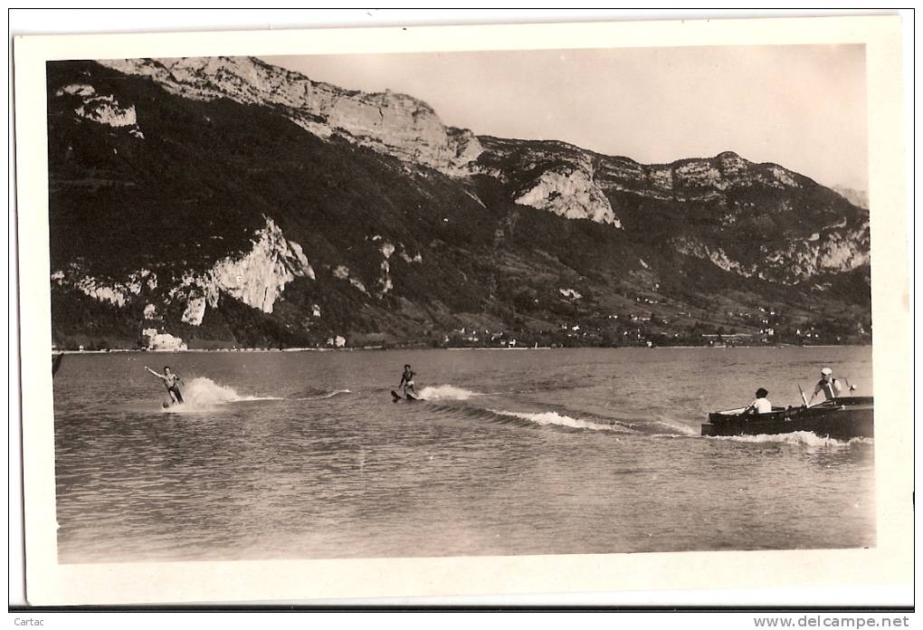 SKI NAUTIQUE - LAC D'ANNECY - Water-skiing