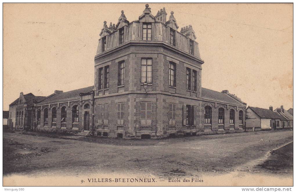 80  VILLIERS-BRETONNEUX -  Ecole Des Filles - Villers Bretonneux