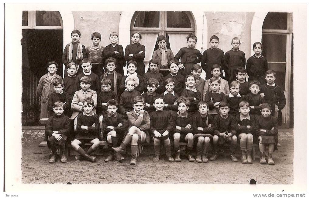 Carte: - Postale  Photo   -de  Classe D'ecole - Photos