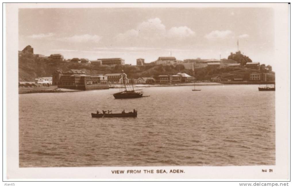 Aden British Colony, Town View From The Sea,  On C1940s Vintage  Real Photo Postcard - Jemen