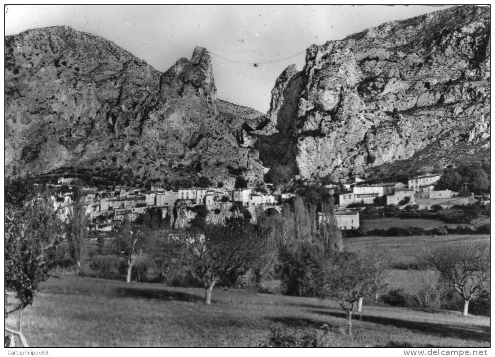 ALPES DE HAUTE PROVENCE 04 MOUSTIERS SAINTE MARIE   VUE GENERALE - Autres & Non Classés