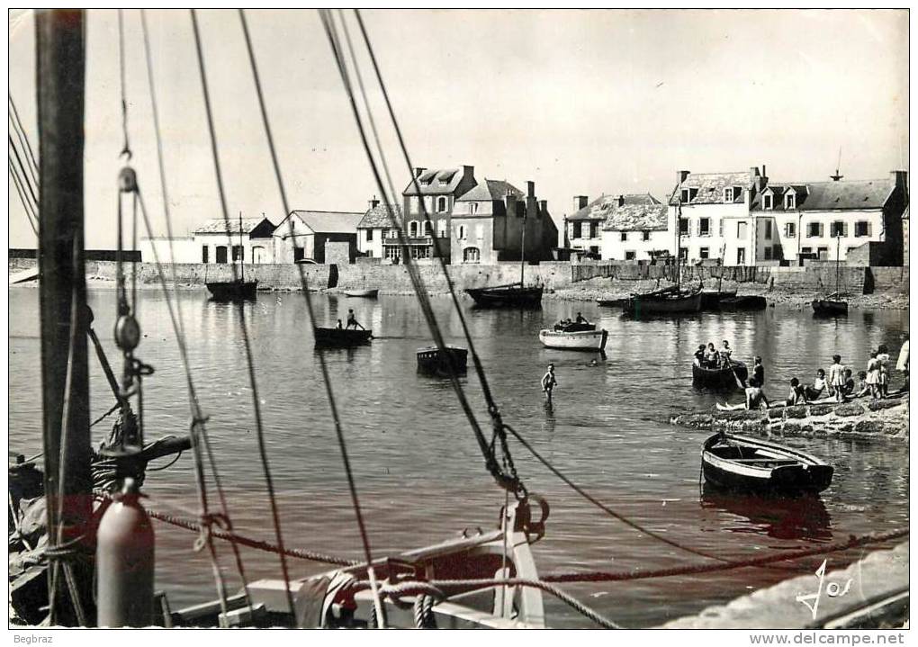 ILE DE SEIN        LE PORT    QUIA DES LEINS - Ile De Sein