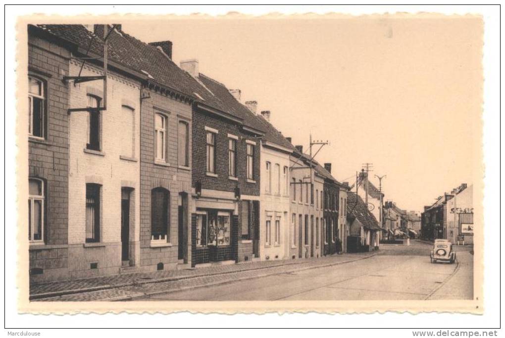 Lessines. Lessen. Route De Frasnes Et Rue Des Combattants (actuellement Porte D´Ogy). Rond-point. Frasnessebaan. - Lessen