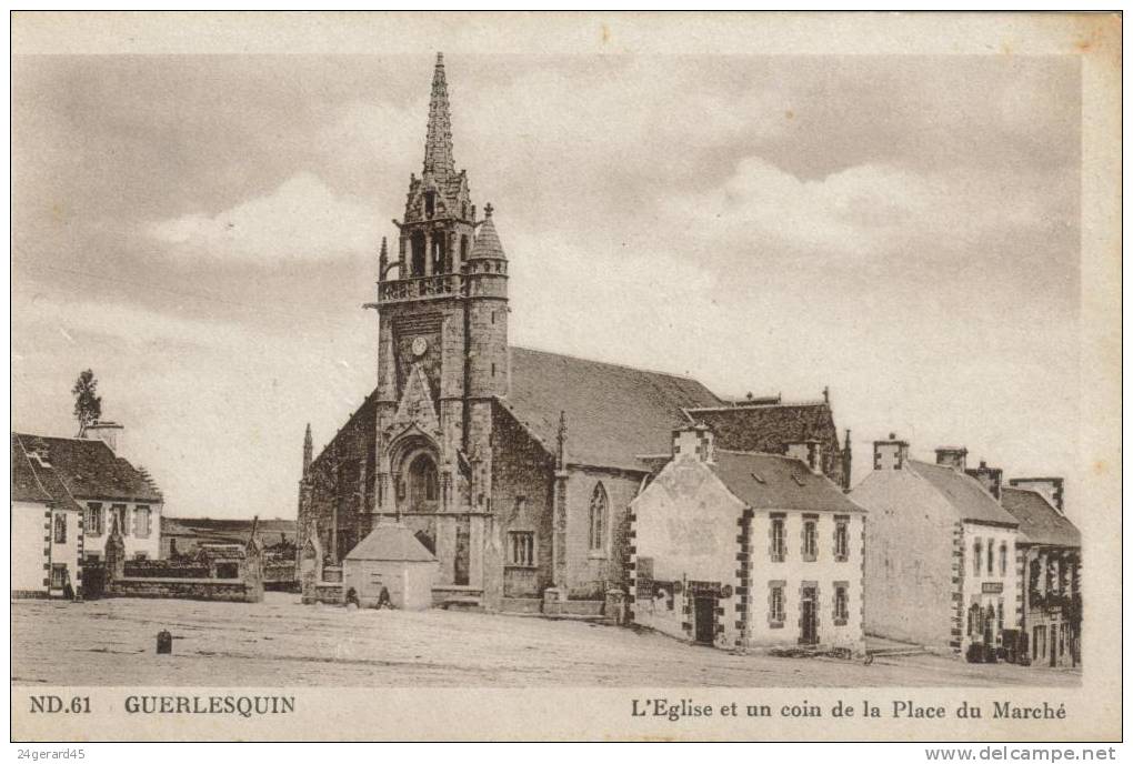 CPSM GUERLESQUIN (Finistère) - L'église Et Un Coin De La Place Du Marché - Guerlesquin