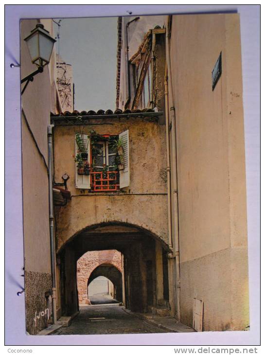 Antibes - Rue Des Arceaux - Antibes - Altstadt