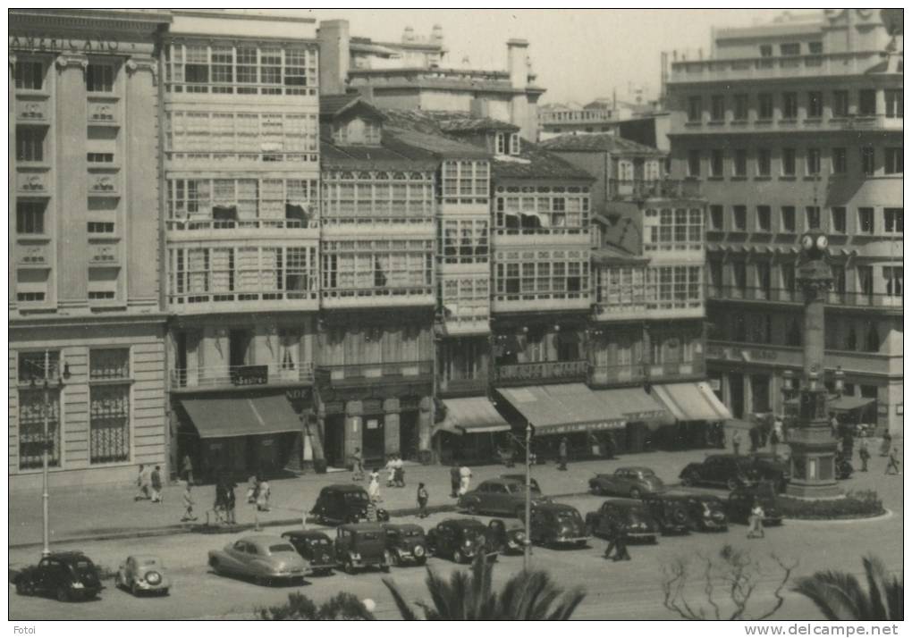 REAL PHOTO POSTCARD LA CORUNA ESPANA SPAIN CARTE POSTALE  POSTCARD TARJETA POSTAL AMERICAN CARS VOITURES - La Coruña