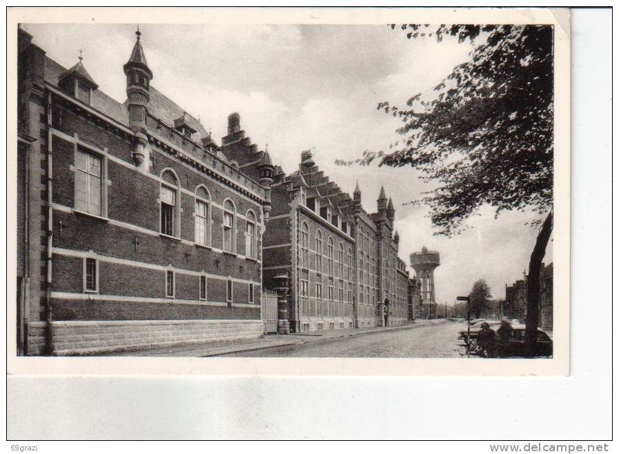 Mechelen  Kazerne Caserne Baron Michem  De Voorgevel  Facade - Malines