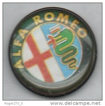 Auto , Logo Alfa Roméo , En Plastique - Alfa Romeo