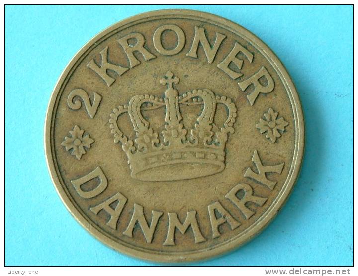 1925 - 2 KRONER / KM 825.1 ( For Grade, Please See Photo ) ! - Danemark