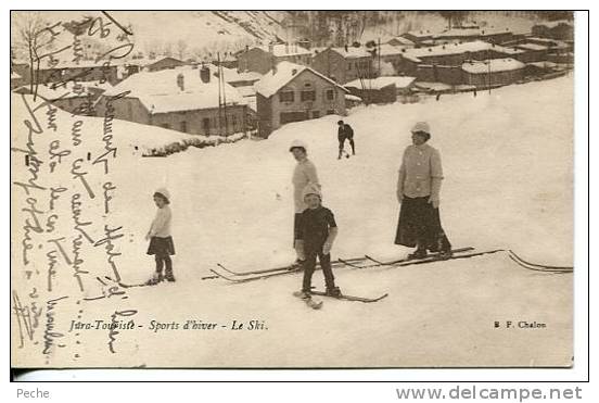 N°13419 -cpa Jura Touristique -sports D´hiver-le Ski- - Sports D'hiver