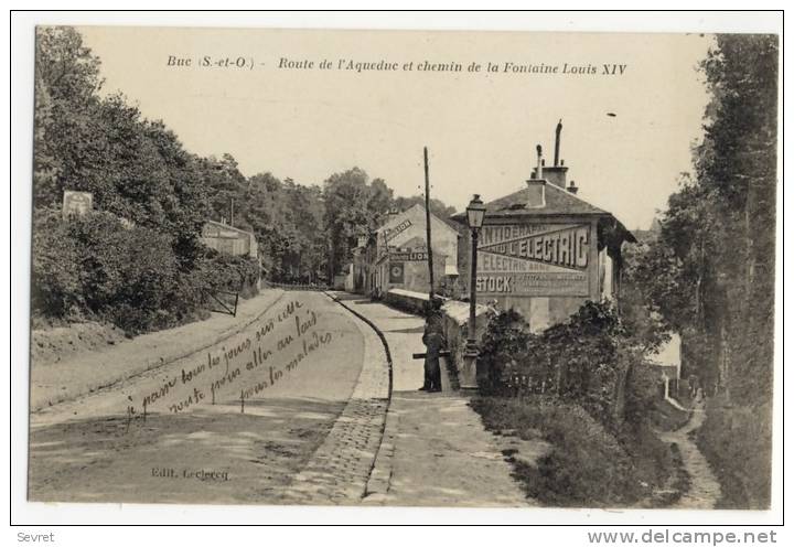 BUC  - Route De L'Aqueduc Et Chemin De La Fontaine Louis XIV - Buc