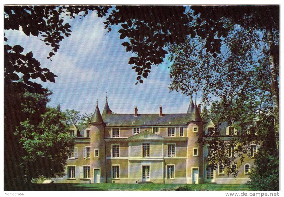 CPM De Boissy La Rivière   Centre De Bierville CFDT   Formation Vacances Loisirs   Le Château Vue Du Parc - Boissy-la-Rivière