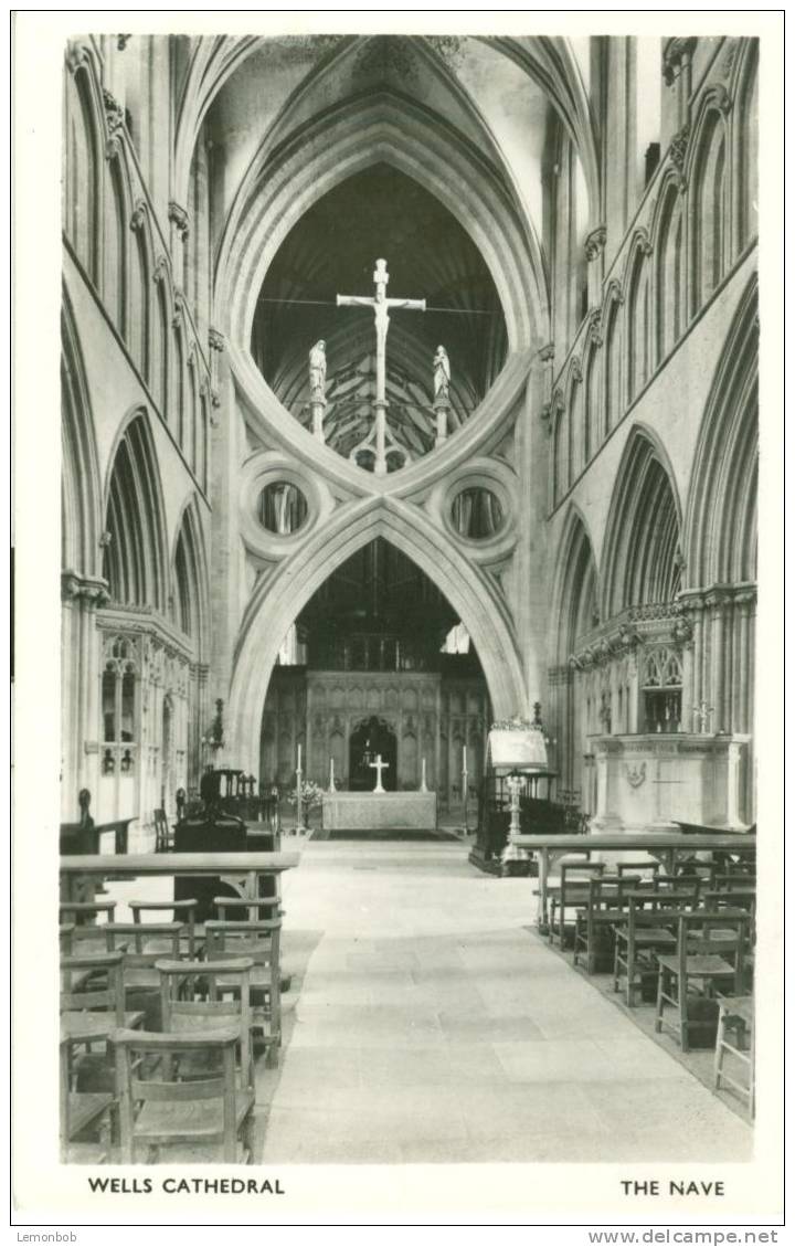 Britain – United Kingdom – Wells Cathedral, The Nave, Real Photo, RPPC Unused Postcard [P4554] - Wells