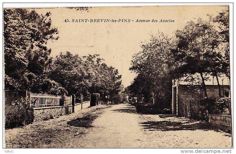 - 44 - SAINT-BREVIN-les-PINS - Avenue Des Acacias  - - Saint-Brevin-les-Pins