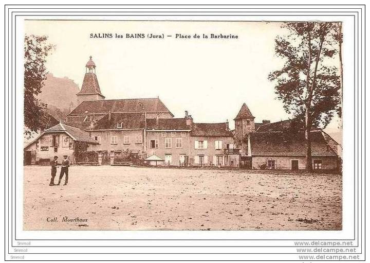 CPA  39 SALINS LES BAINS / PLACE DE LA BARBARINE - Autres & Non Classés