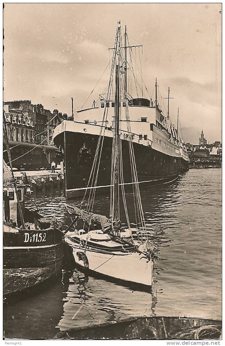 CPA-1953-PAQUEBOT -A DIEPPE-76-L ARROMANCHES-TBE - Paquebots