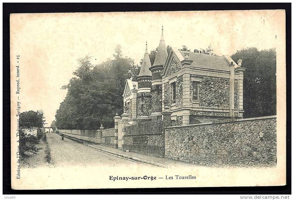 CPA  ANCIENNE- FRANCE- EPINAY-SUR-ORGE (91)- LES TOURELLES EN GROS PLAN D'ANGLE- LA RUE- ANIMATION - Epinay-sur-Orge