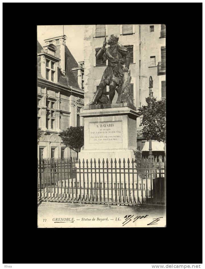 38 - GRENOBLE - Statue Bayard - Grenoble