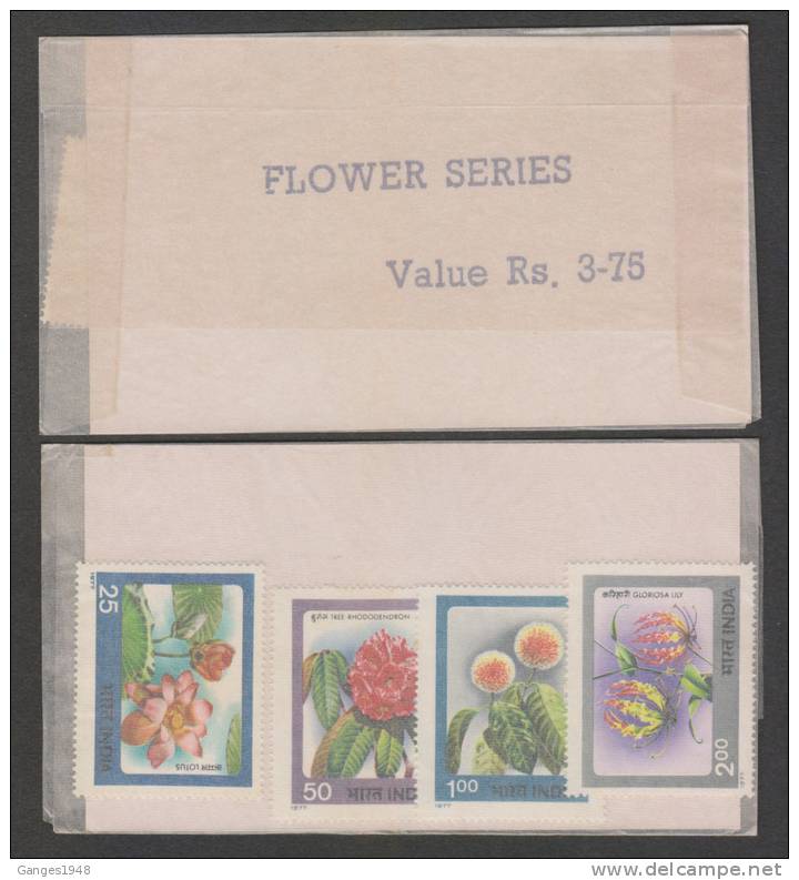 1976  FLOWERS SERIES  4v  OFFICIAL PACK  # 25200  India Inde Indien - Ungebraucht