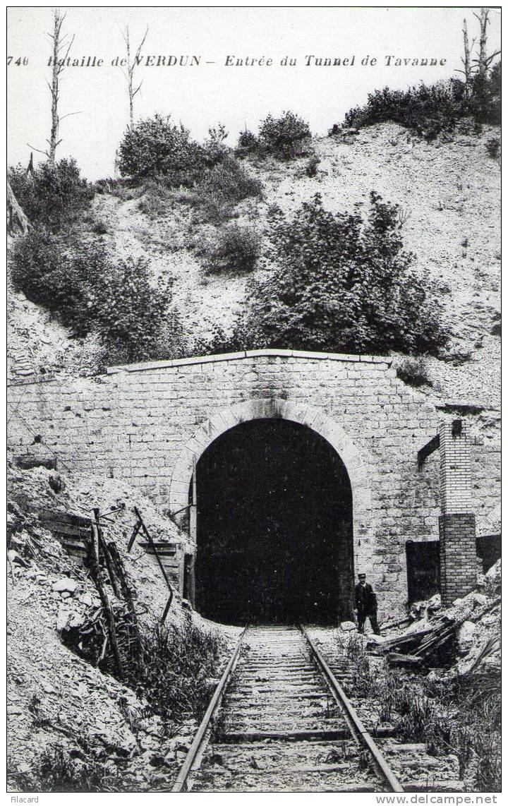 17390  Francia,    Bataille  De  Verdun,  Entree Du  Tunnel  De  Tavanne,  NV - Lorraine