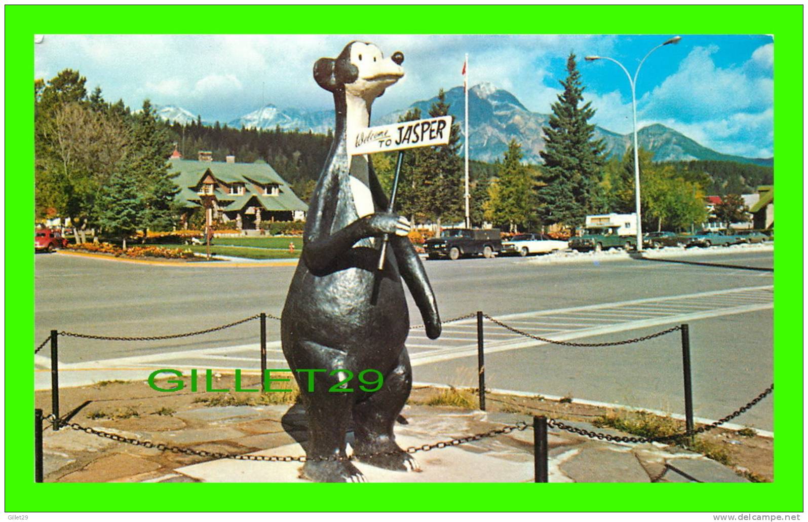 JASPER, ALBERTA -  THE BEAR - ANIMATED OLD CARS - PHOTO W.J.L. GIBBONS - DOUBLE L COLOR PROD. LTD - - Jasper