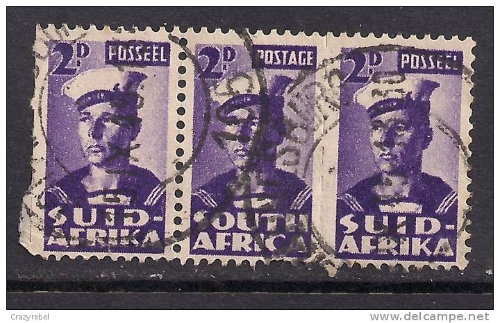 SOUTH AFRICA 1942 - 44  2d TRIPLE BILINGUAL USED STAMPS SG 100 (D385 ) - Gebraucht