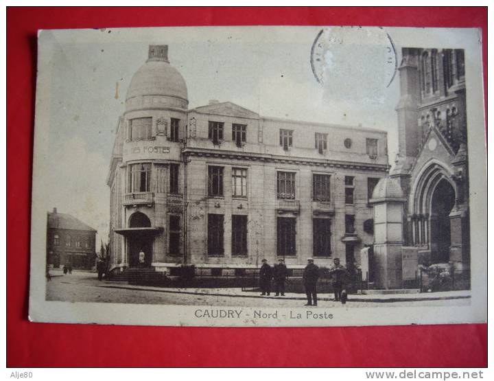 Caudry La Poste L'église - Caudry