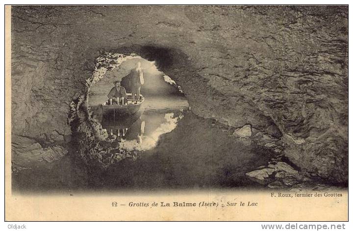 Grottes De La Balme - Sur Le Lac - La Balme-les-Grottes