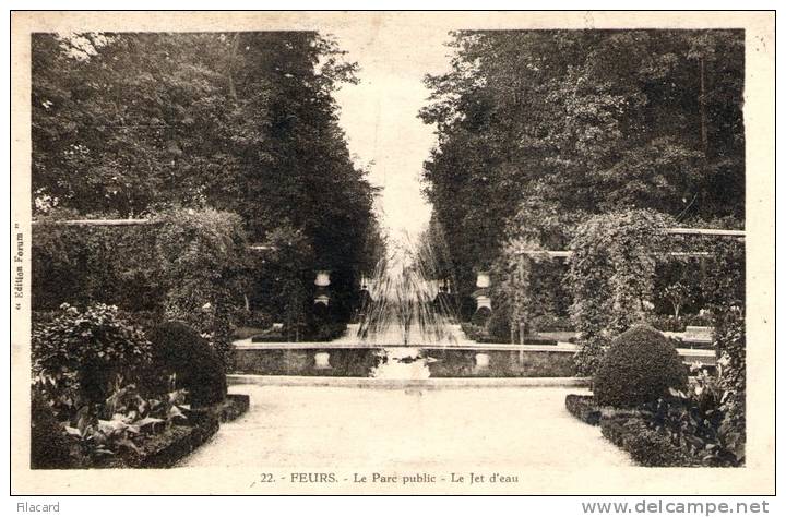 17496   Francia,  Feurs, Le  Parc  Public,  Le Jet D"eau,  NV  (scritta) - Feurs