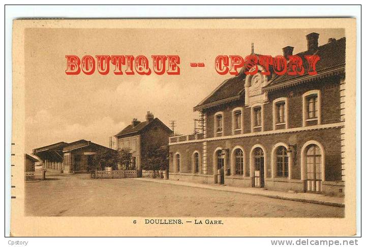 80 - DOULLENS - Visuel Unique Sur D* - La Gare - Chemin De Fer & Train - Dos Scané - Doullens