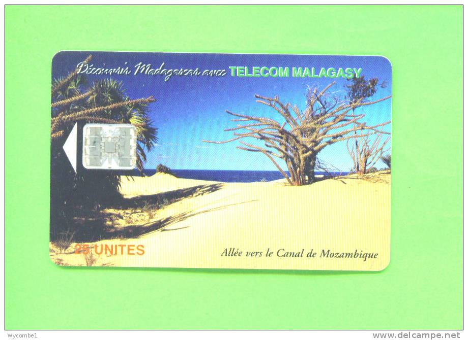 MADAGASCAR - Chip Phonecard As Scan - Madagascar