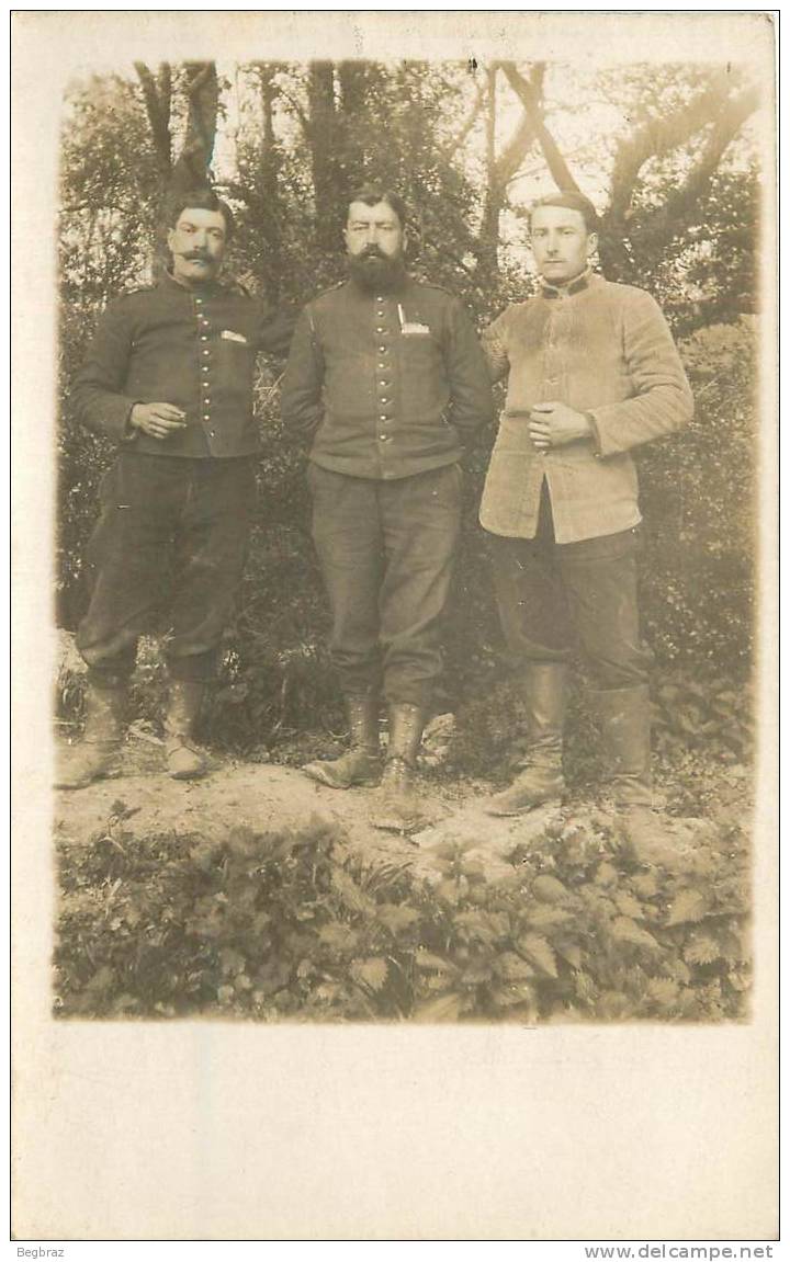 CARTE PHOTO MILITAIRE       GUERRE - Guerre 1914-18