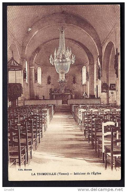 CPA  ANCIENNE- FRANCE- LA TRIMOUILLE (86)-  INTERIEUR DE L'EGLISE ROMANE EN GROS PLAN- SUPERBE LUSTRE EN CRISTAL- - La Trimouille