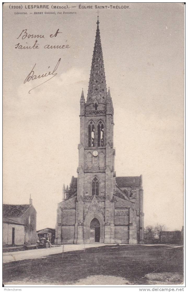 CPA - (33) Lesparre - église Saint Trélody (léger Pli D'angle) - Lesparre Medoc