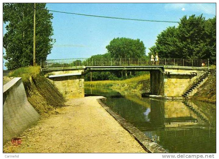 FLOGNY PONT ET LE CANAL DE BOURGOGNE - Flogny La Chapelle