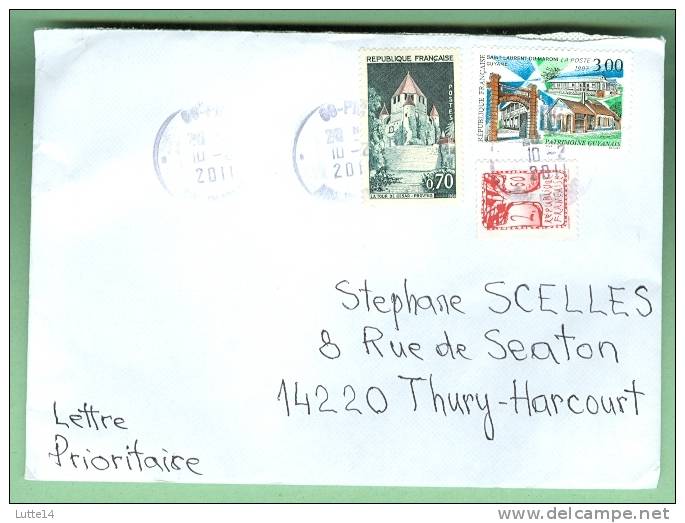 FRANCE: Enveloppe Avec 3 Timbres : Chateau / St Laurent Du Maroni / Arbre - Storia Postale