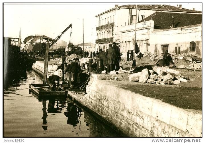 PHOTO  DE SETE 20X30 Après Le Bombardement (  BON PLAN - QUAI D´ORIENT - A GAUCHE LE PONT DE TIVOLI Démoli  ) CETTE - Sete (Cette)