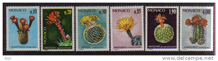 MONACO. Cactus En Fleurs & Plantes Exotiques.  Yv.#  997/1002.  Cote 20.00 € - Cactusses