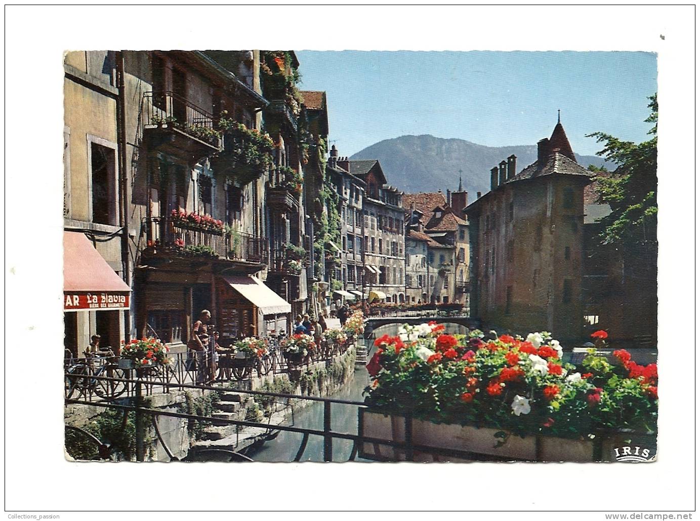 Cp, 74, Annecy, Les Vieux Quartiers, Le Thiou, Et Le Parmelan, Voyagée 1966 - Annecy-le-Vieux