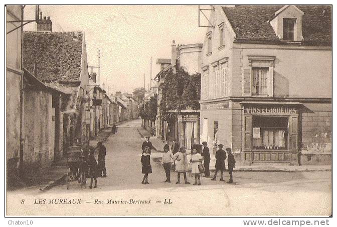 LES MUREAUX - Rue Maurice-Berteaux (Belle Animation) - Carte Bon état - Les Mureaux