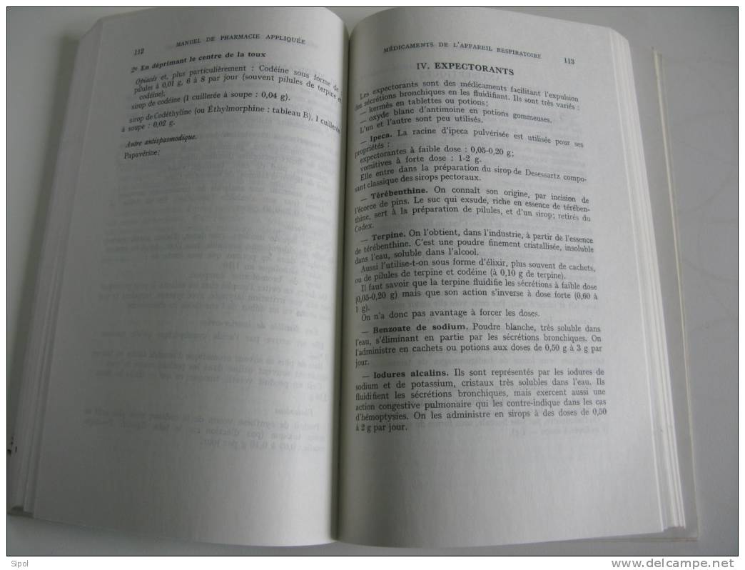 Manuel De Pharmacie Appliquée  2ème Année Etude Des Médicaments D.Malassis  B.Levrault  1970 - 18+ Years Old