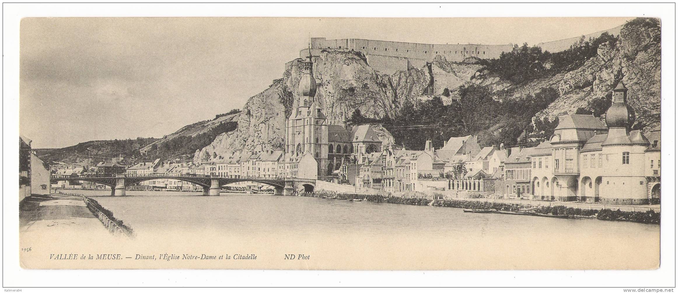 VALLEE DE LA MEUSE / DINANT , EGLISE NOTRE-DAME + CITADELLE ( église Russe ? ) / CARTE PANORAMIQUE ( Double, Non Pliée ) - Dinant