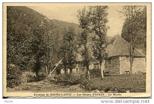 N°14010 -cpa Bourg-Lastic -les Gorges D´Avèze-le Moulin- - Molinos De Agua