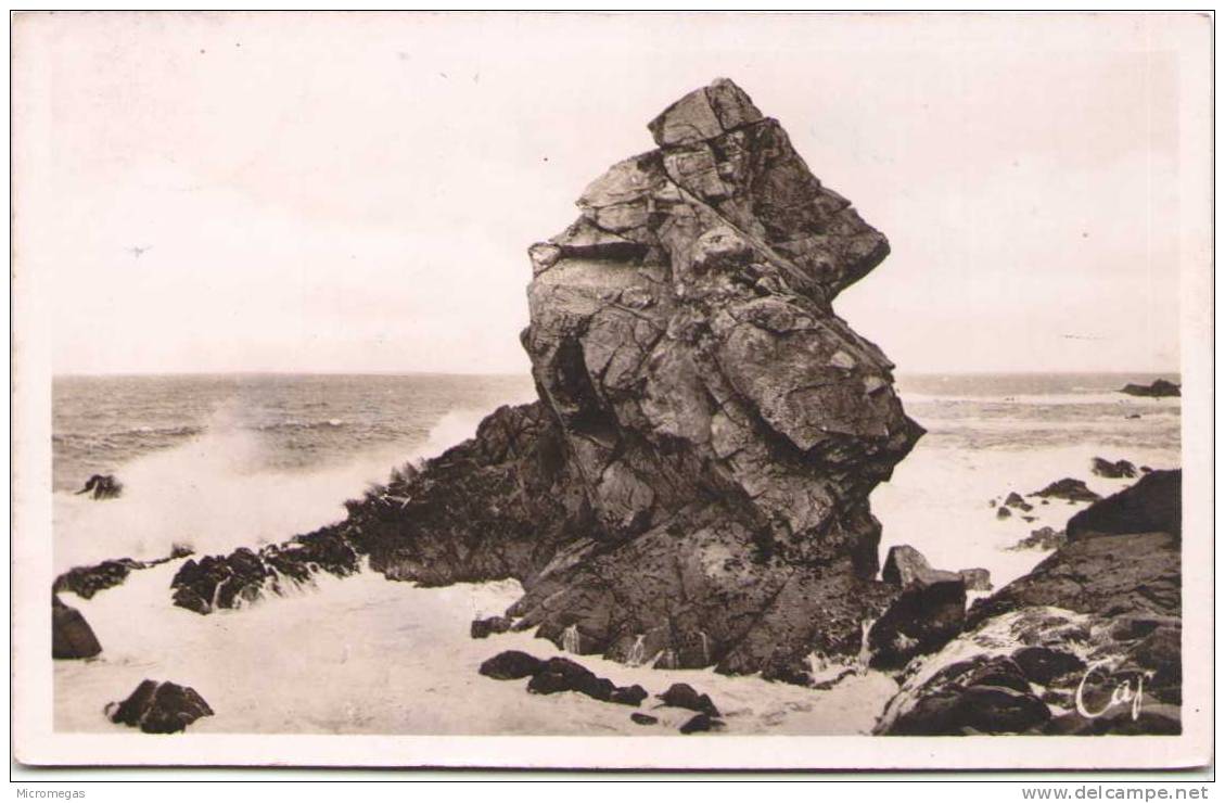 TREGASTEL PRIMEL - Rochers Par Gros Temps - Grève Du Diben - Primel