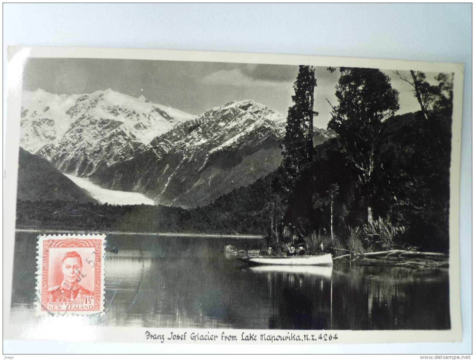 NOUVELLE-ZELANDE  : Franz  Josef  Glacier  From Lake Mapourika. - Kiribati