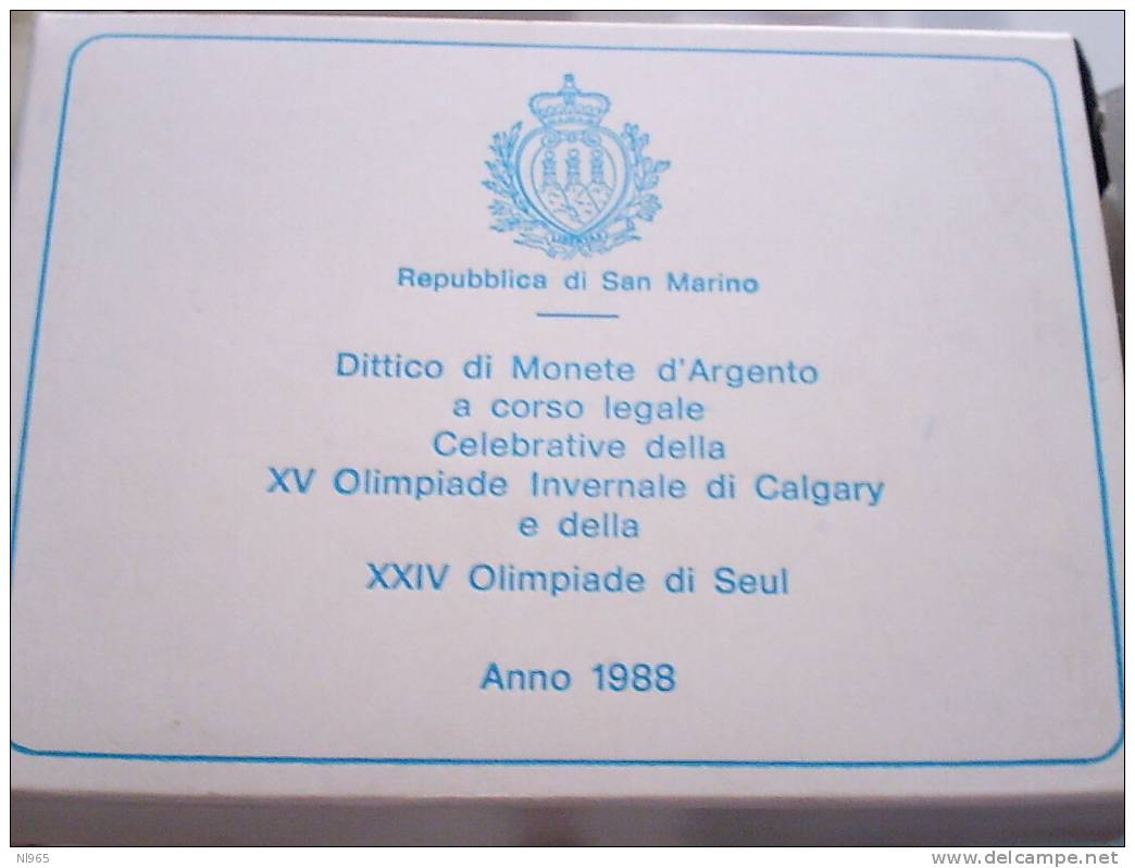 SAN MARINO - ANNO 1988 - DITTICO OLIMPIADI SEUL  LIRE 500 + 1000  In ARGENTO FDC In CONFEZIONE ORIGINALE - Saint-Marin